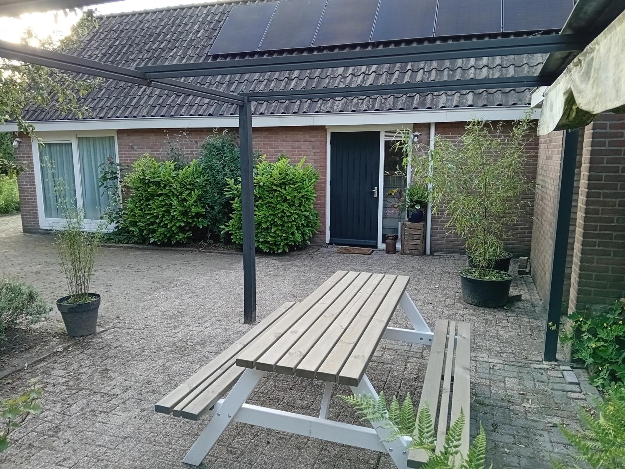 Ruim Huisje Op Een Prachtige Plek Hemrik Exterior photo